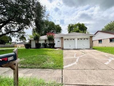 1803 Ripple Creek Dr