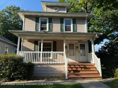 1227 E Kalamazoo St