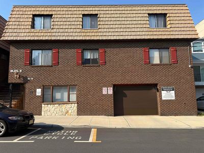 74 69th St APT 3B
