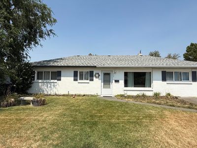 332 W 11th Ave