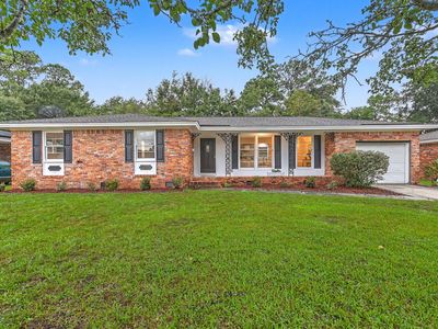 1234 Woodside Dr