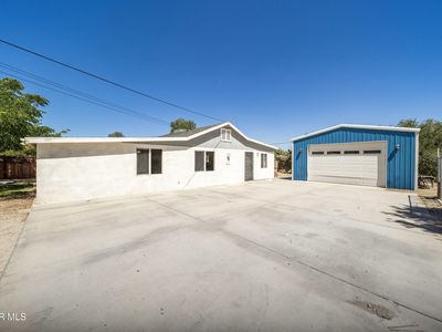 12537 East Ave #V12