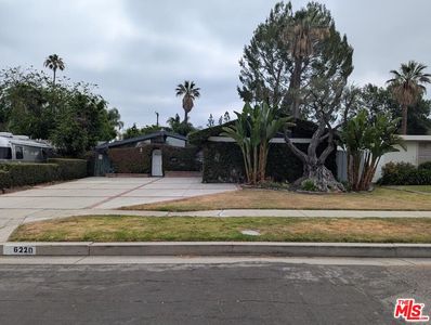 6220 Oakdale Ave