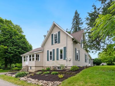Property at 1054 N Seminary St, Roanoke, IN