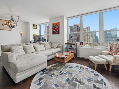 88 Morgan St APT 2402