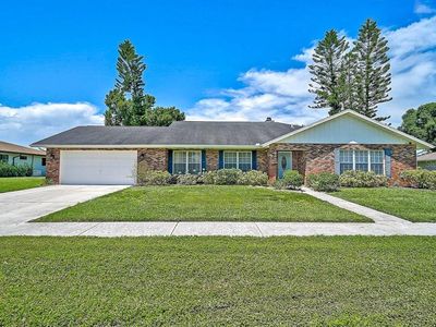 1113 DERIAN PLACE