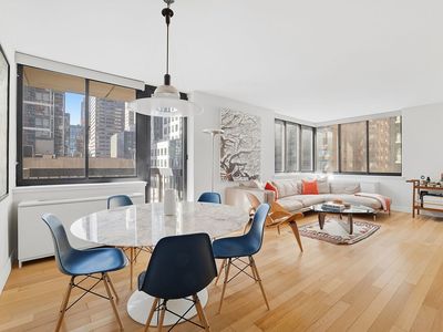250 E 40th St APT 7B