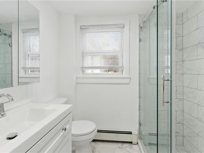36 Allendale Ave