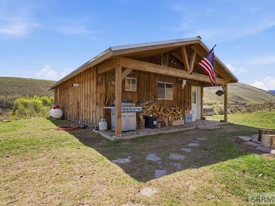 548 Hayden Creek Rd