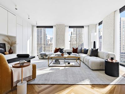 16 W 40th St APT 26B