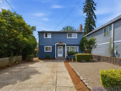 6407 SE 65th Ave