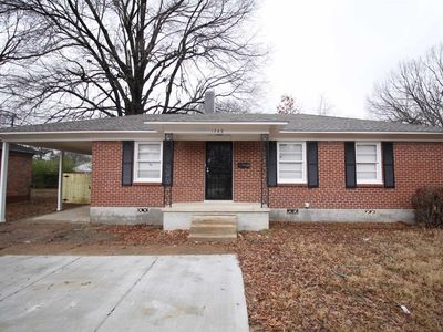 1749 S Perkins Rd