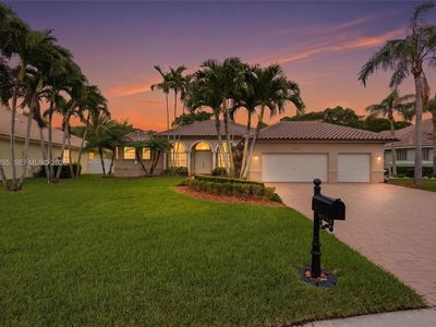 Property at 6113 NW 53rd Cir, Coral Springs, FL