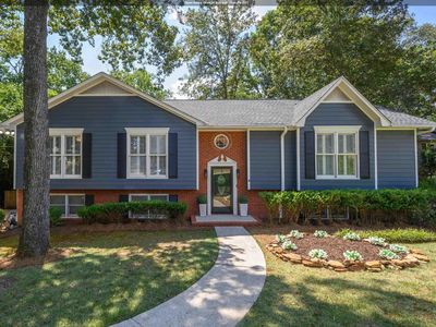 1351 Shades Run Cir