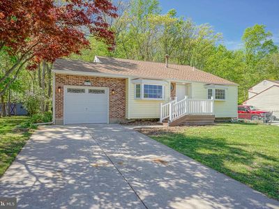 Property at 383 Montgomery Dr, Mantua, NJ