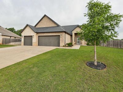 1833 W Blake Court Way
