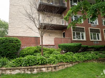 101 N Peartree Ln APT 101