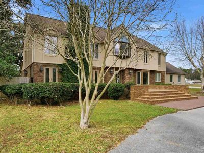 5931 Mills Lake Blvd