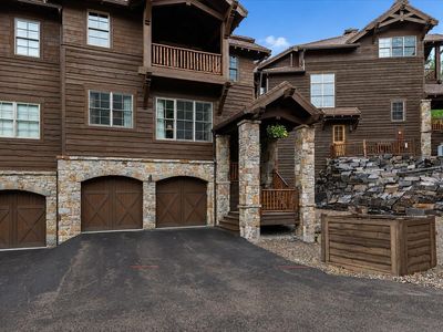 128 Slopeside Dr #18