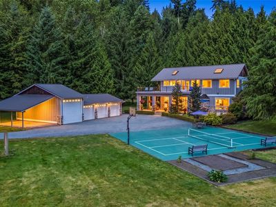 2109 Russell Road