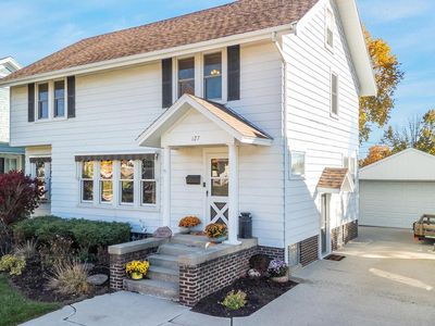 127 Hein AVENUE