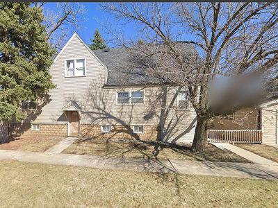 5649 W 87th Pl