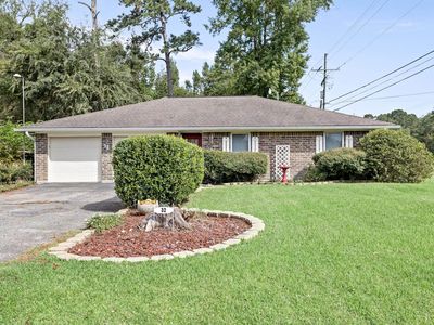 32 Greenhill Dr