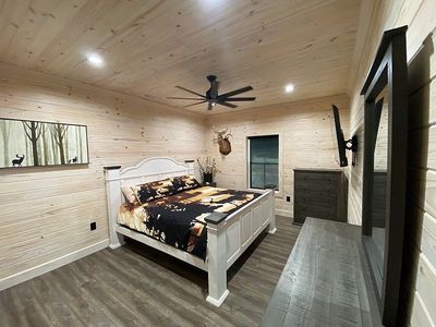 291 Lake Dr