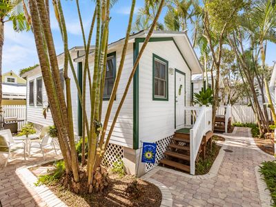 308 Margaret St APT 3