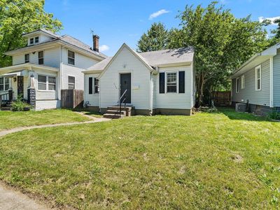 3105 Plaza Dr