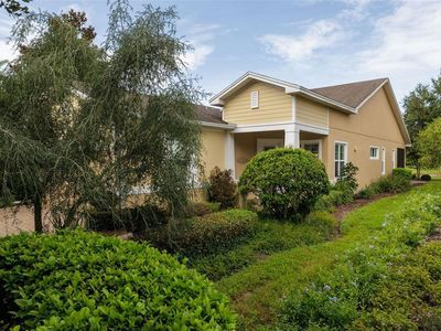 413 CYPRESS HILLS WAY