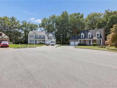 20 Rhoda Ct