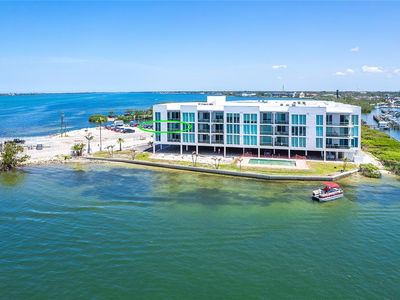 1375 Beach Rd UNIT 201