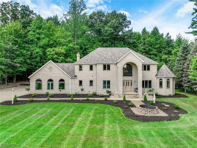 8190 Mount Royal Dr