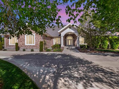4098 Hidden Lakes Dr