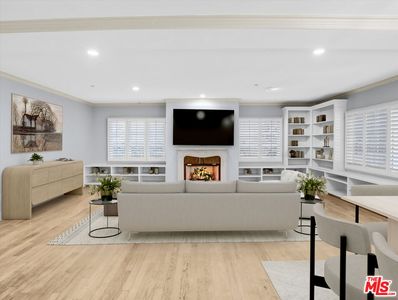 277 S Spalding Dr Unit 102