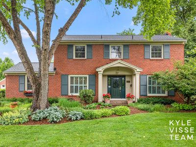 2547 Maplewood Dr SE