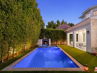 822 N Sierra Bonita Ave