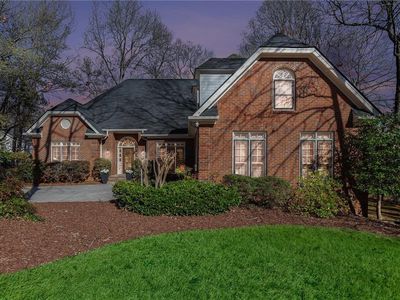 4051 Ridgehurst Dr SE