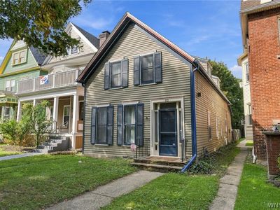 112 Ashland Ave