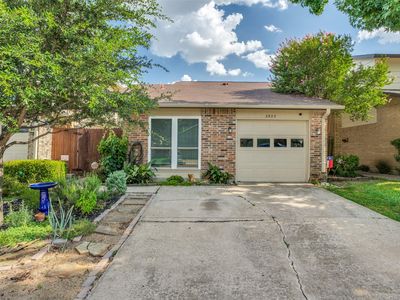 2922 Canis Cir