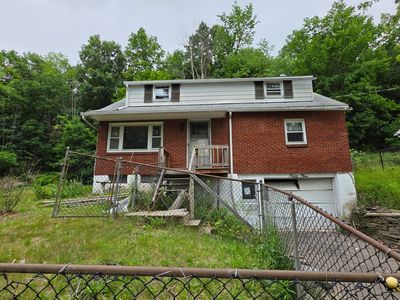 55 Powers Rd