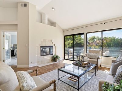 719 Lakemont Pl Unit 3