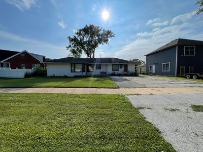 Property at 8212 Mulligan Ave, Burbank, IL