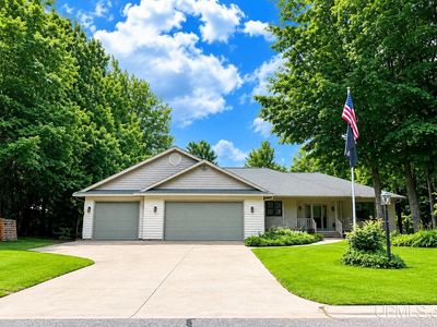 1075 Vistanna Dr