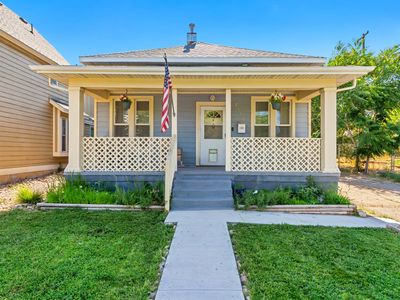 2358 Quincy Ave
