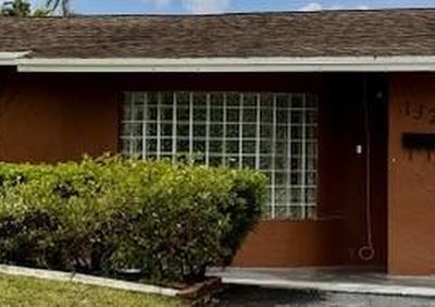 132 NW 15th Ct