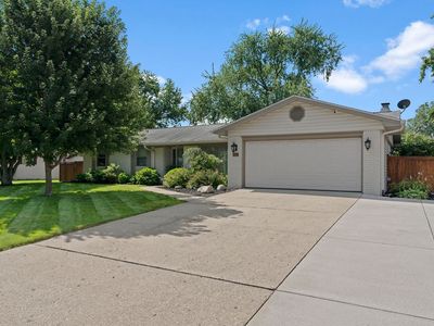 3907 Pasadena Dr