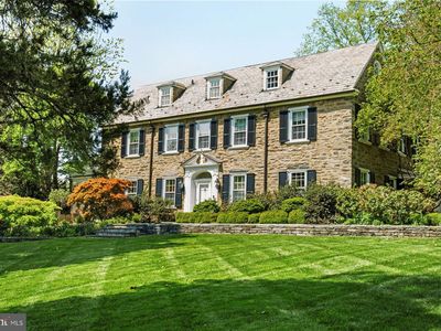 9 Norman Ln