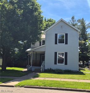 Property at 1029 E Main St, Coshocton, OH